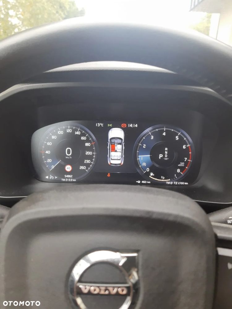 Volvo XC 40 T3 Momentum Core - 4