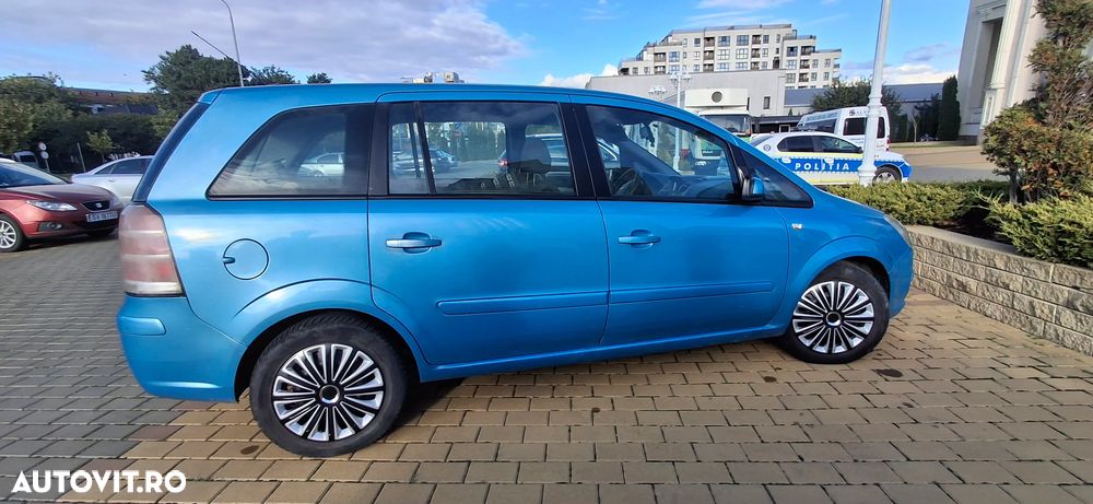 Opel Zafira 1.9 CDTI Cosmo - 17