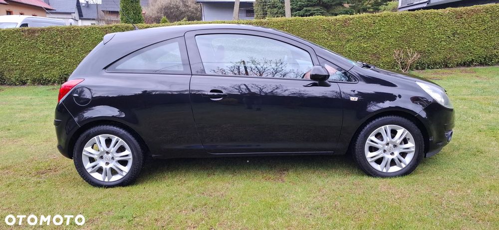 Opel Corsa 1.2 16V Edition - 7