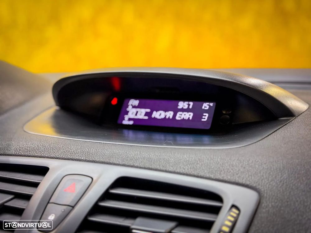 Renault Mégane Coupe 1.5 dCi GT Line SS - 14