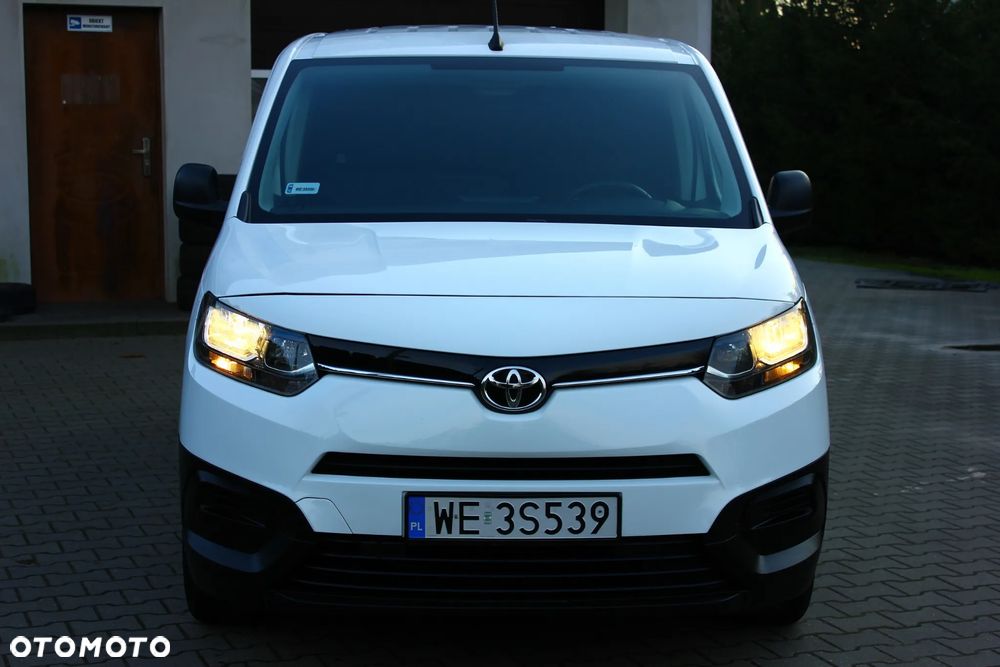 Toyota Proace City CHŁODNIA 1.5D-4D 102KM LONG L2 3 Osobowy - 20