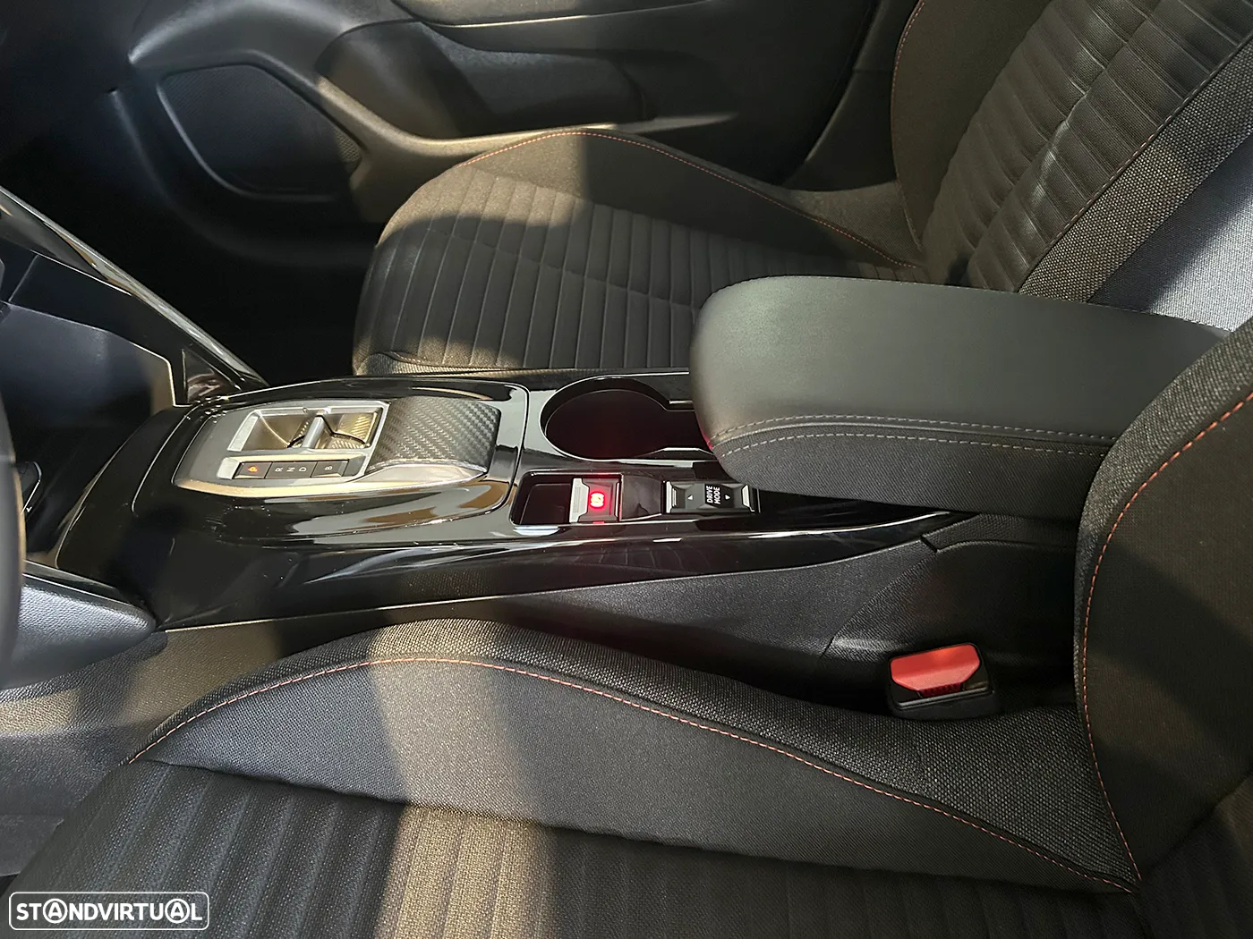 Peugeot e-208 50 kWh Active Pack - 20