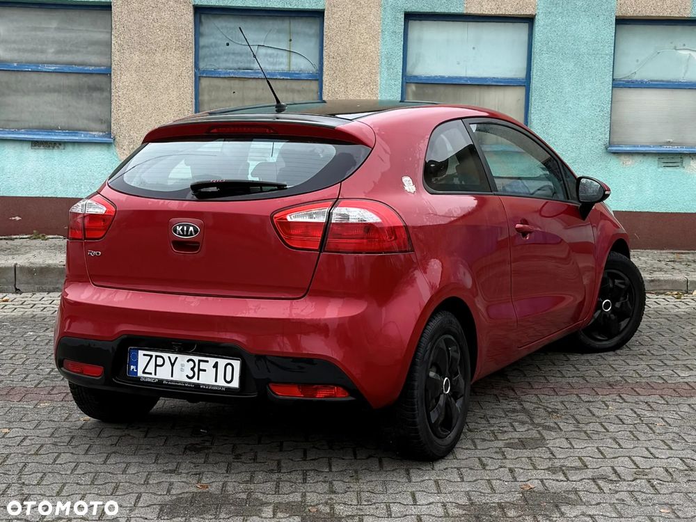 Kia Rio 1.2 M - 8