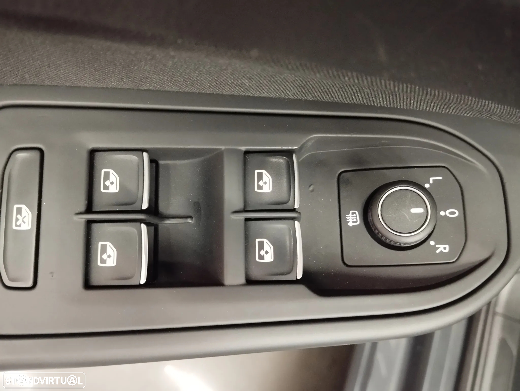 VW Golf 1.0 TSI Life - 16