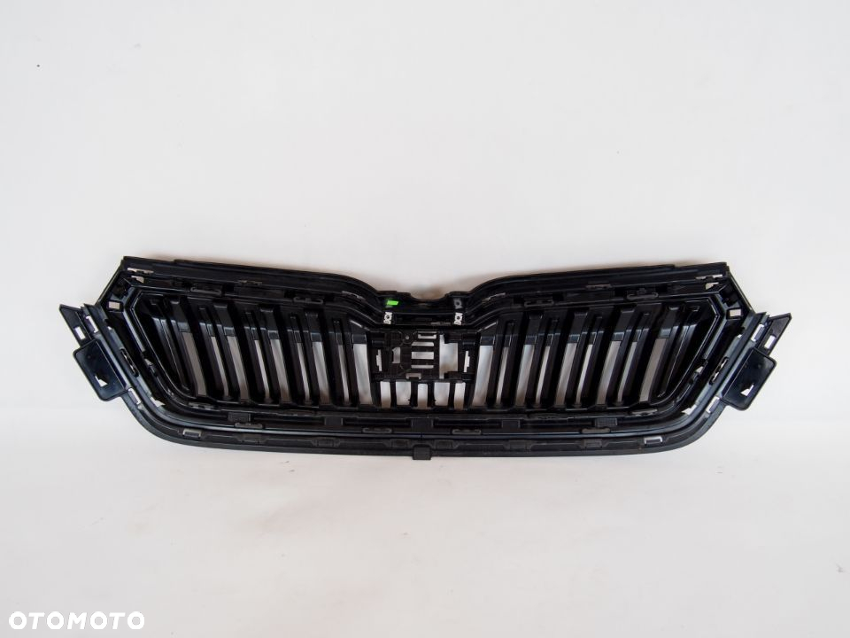 Image Škoda Kamiq Mřížka chladiče - 658853653