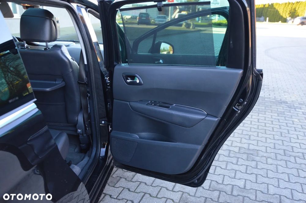 Peugeot 5008 HDI FAP 165 Automatik Premium - 30