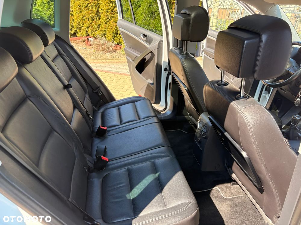 Volkswagen Tiguan 2.0 TDI 4Mot R-Style - 15