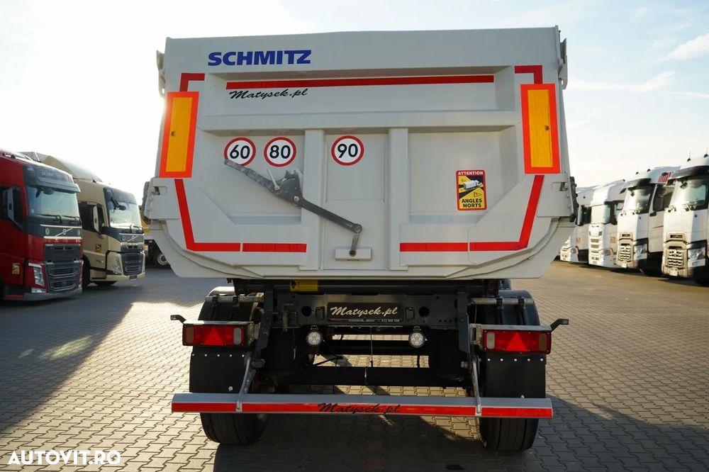 Schmitz Cargobull / BASCĂLĂTOR / 26 m3 / HIDROCLAPEATĂ / AXĂ RIDICABILĂ / - 12