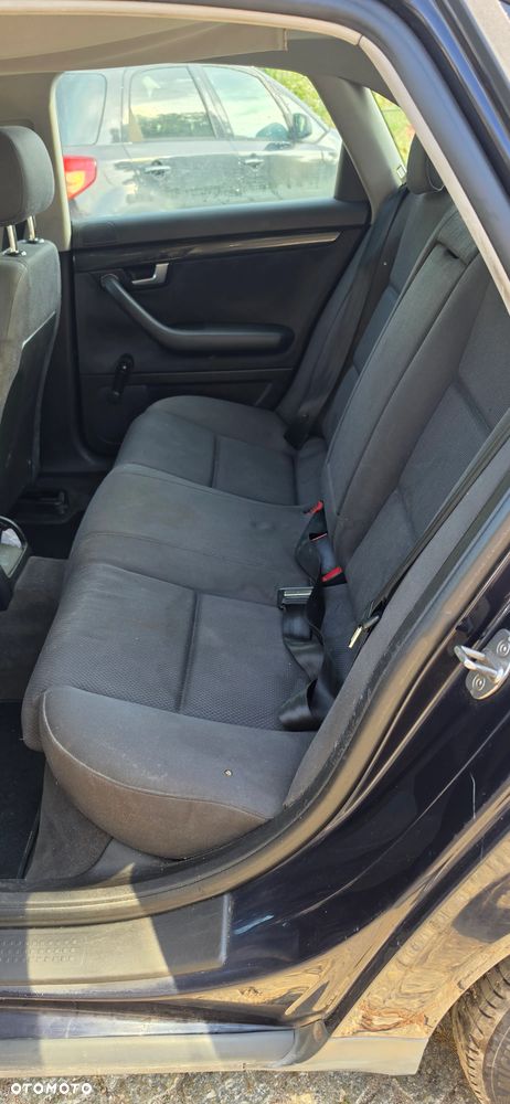 Audi A4 Limousine 2 - 10