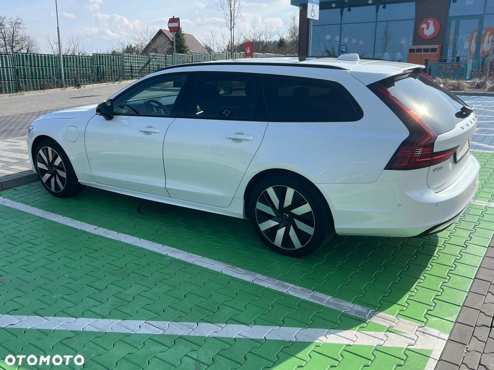 Volvo V90 T8 AWD Plug-In Hybrid Ultimate Dark - 20