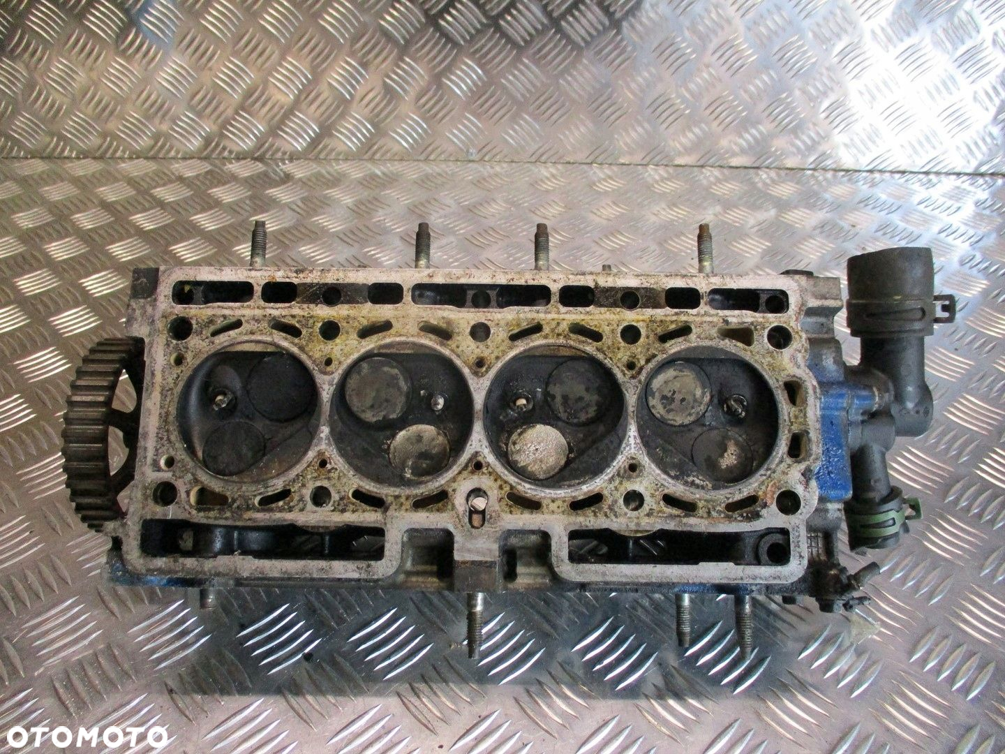 GŁOWICA RENAULT CLIO II 1.4 - 6