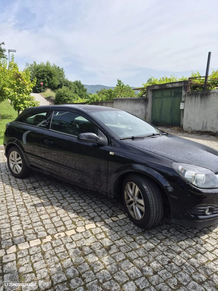 Opel Astra GTC 1.7 CDTI - 13