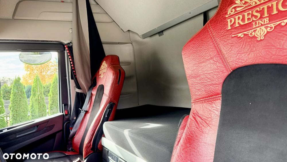 Iveco STRALIS S-WAY XP - 11