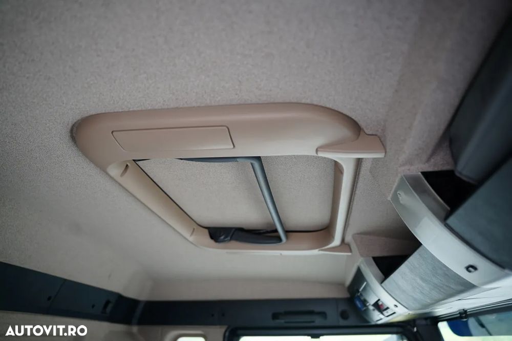 MAN TGS 35.460 / 8x4 / BASCĂLĂTOR 5.8 M / HIDROCLAPĂ / NAVIGAȚIE / 2018 - 34