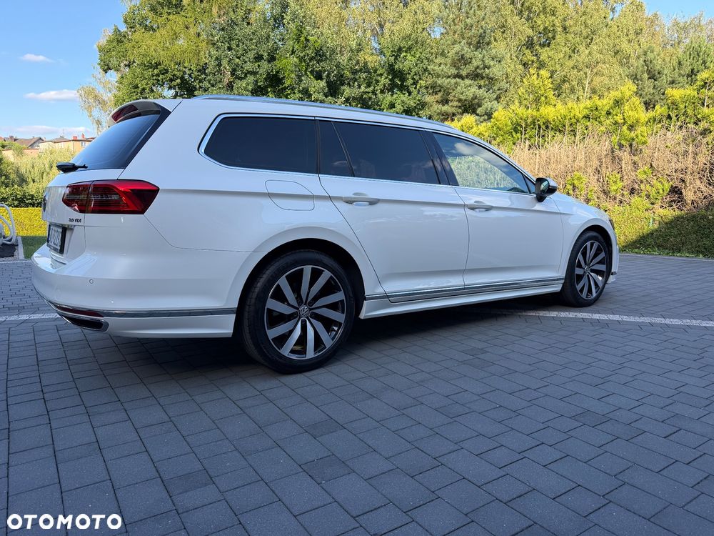 Volkswagen Passat - 6
