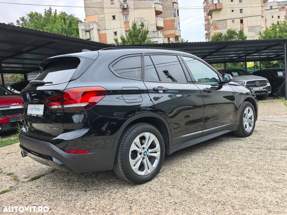 BMW X1 xDrive25e xLine - 4
