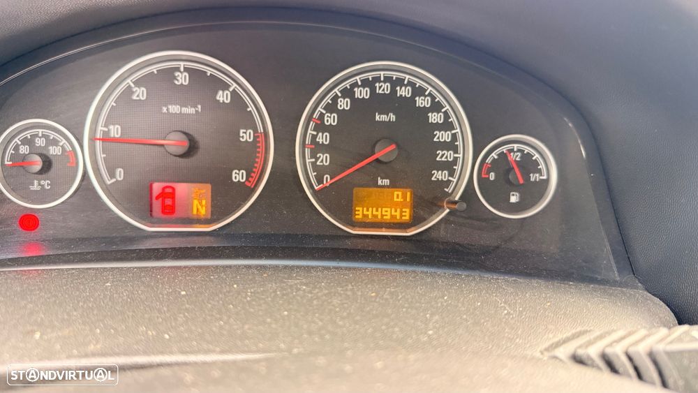 Opel Vectra Caravan 1.9 CDTi Elegance Aut - 13