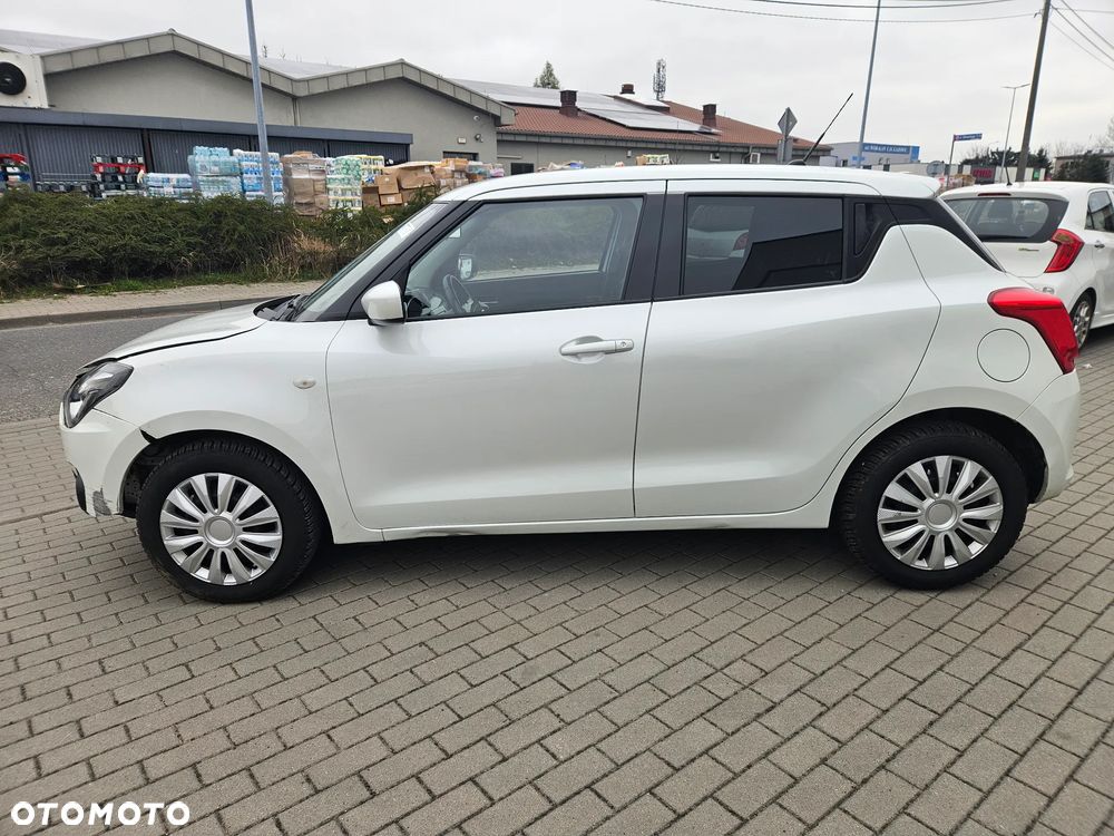 Suzuki Swift - 10