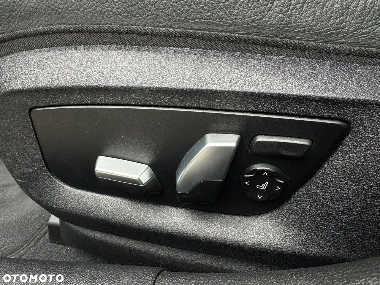 BMW Seria 5 530i xDrive M Sport sport - 8