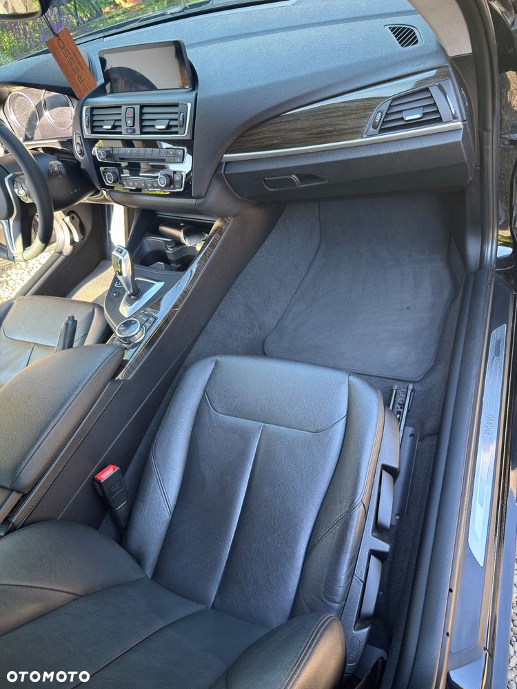 BMW Seria 2 218i Luxury Line - 23