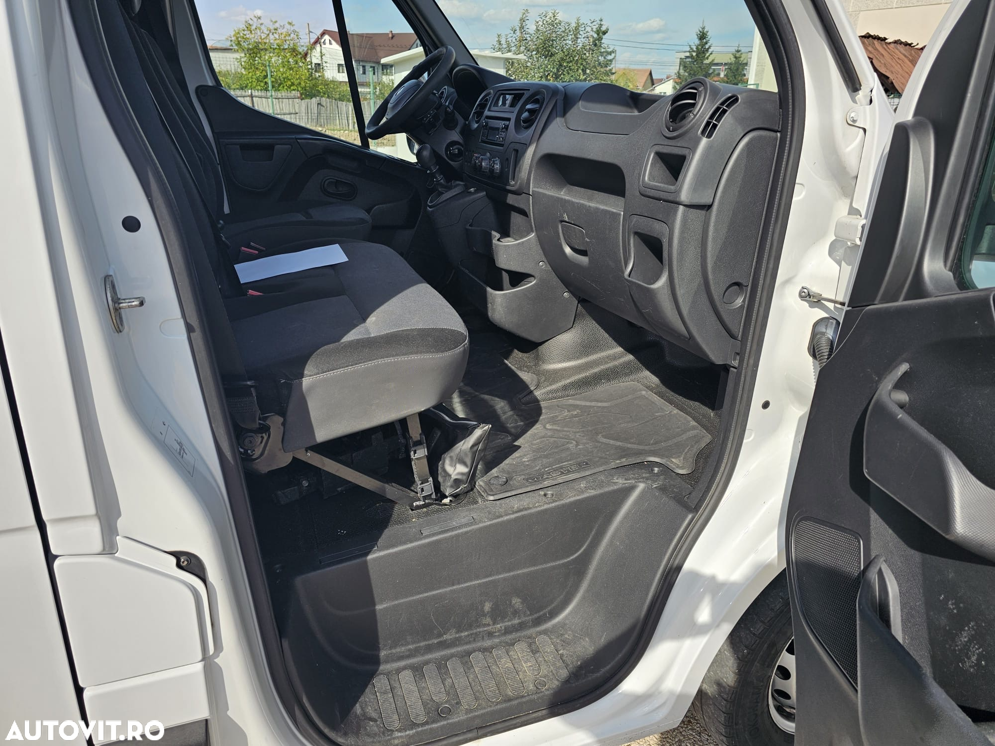 Renault Master 2.3 dCi - FRIGORIFIC + priza 220V - 10