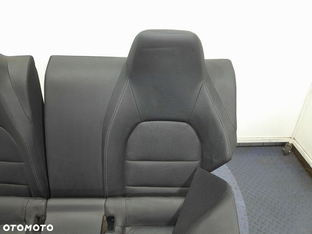 MERCEDES E W207 FOTELE KANAPA SIEDZISKO OPARCIE TYŁ - 4