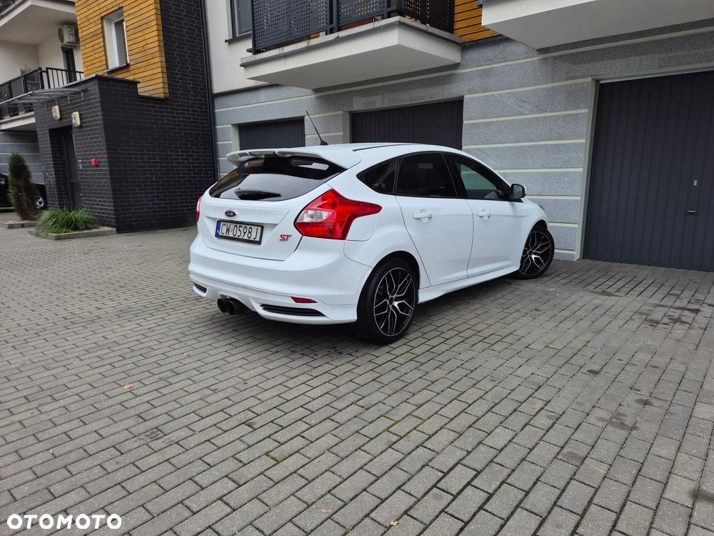 Ford Focus - 5