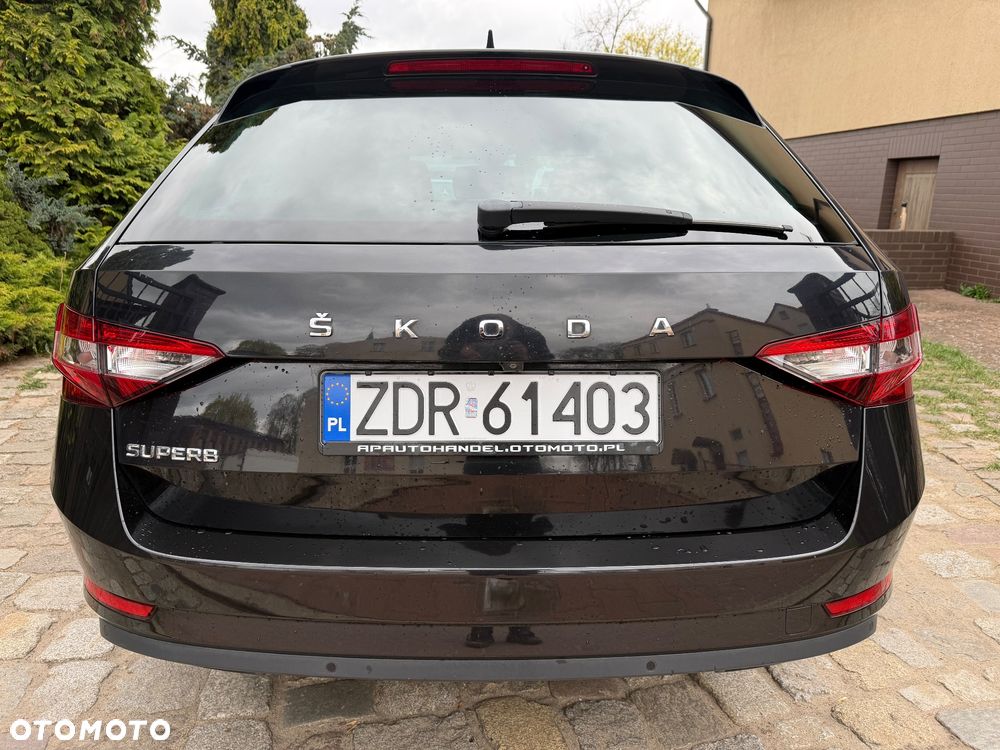 Skoda Superb 1.6 TDI DSG Ambition - 4