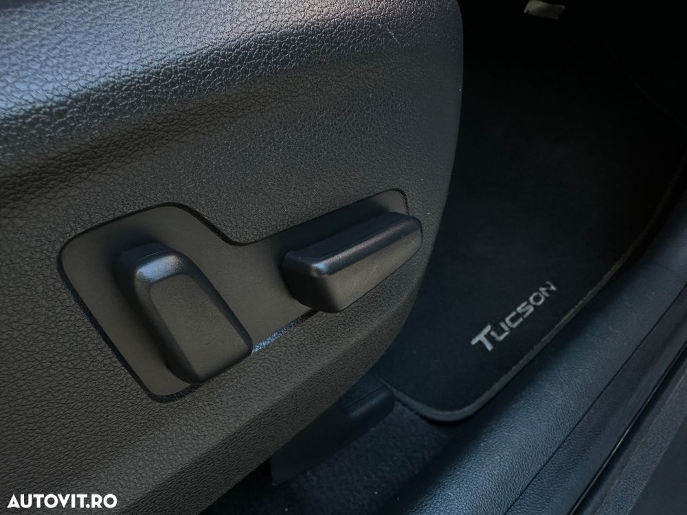 Hyundai Tucson blue 1.7 CRDi 2WD DCT Style - 23