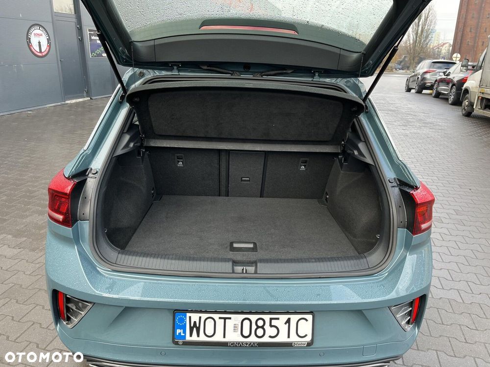 Volkswagen T-Roc - 17