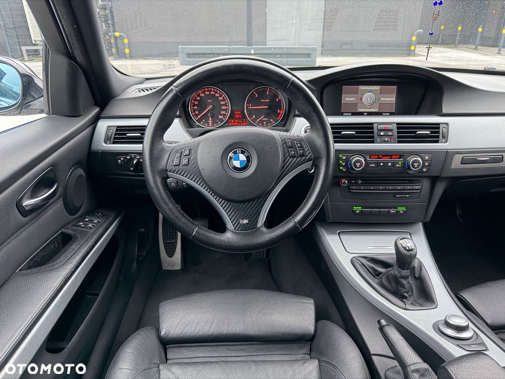 BMW Seria 3 320d - 8