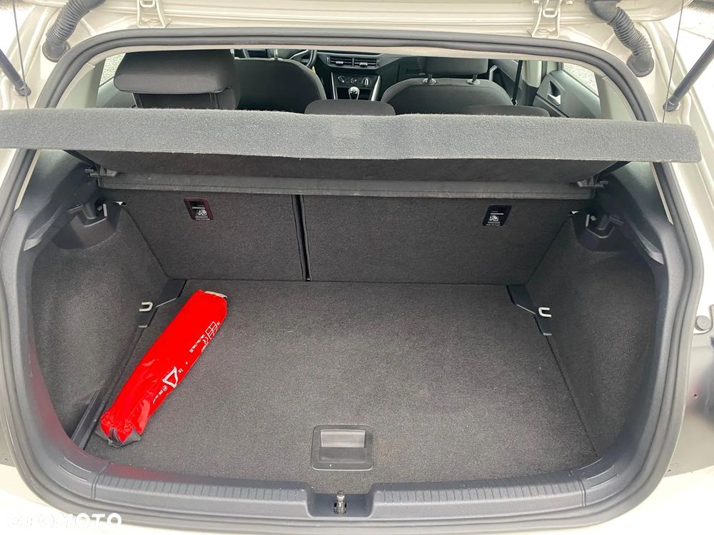 Volkswagen Polo 1.0 TSI Highline - 23