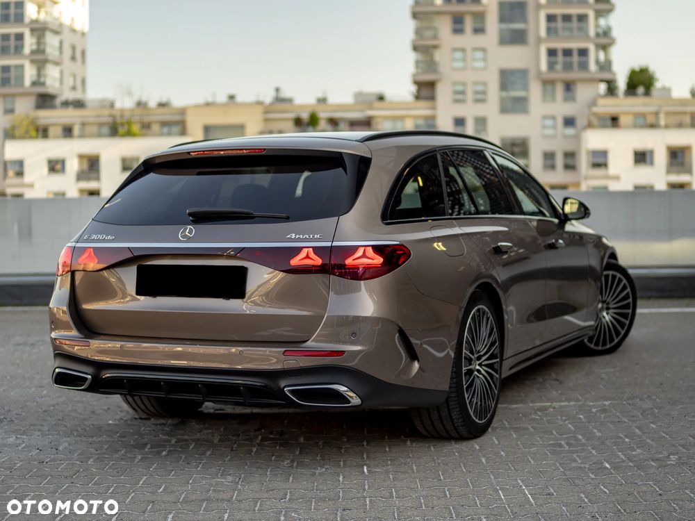Mercedes-Benz Klasa E 300de 4Matic 9G-TRONIC Edition AMG Line - 6