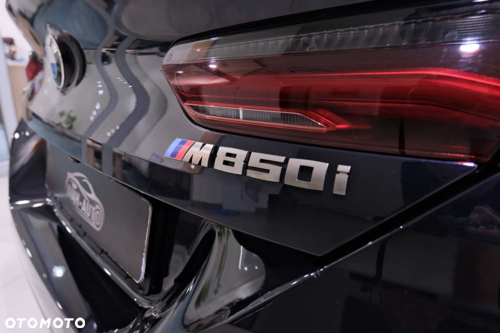 BMW Seria 8 M850i xDrive - 13