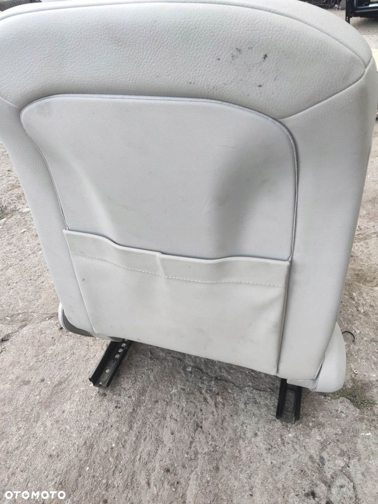 MERCEDES C KLASA W204 FOTEL PRAWY PRZEDNI SKÓRA GRZANY - 5