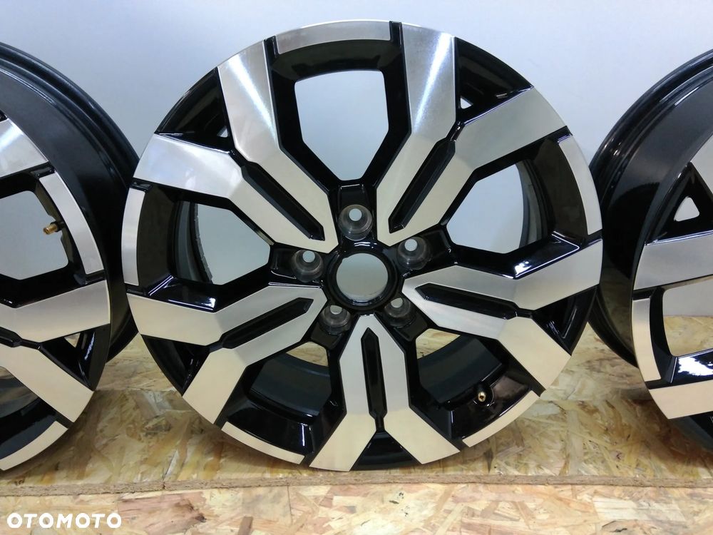 DACIA DUSTER II 17-> ALUFELGI 403005180R FELGI ALUMINIOWE 17" 6.5J ET50 5X114.3 KOMPLET ALUFELG ALU FELGA - 5