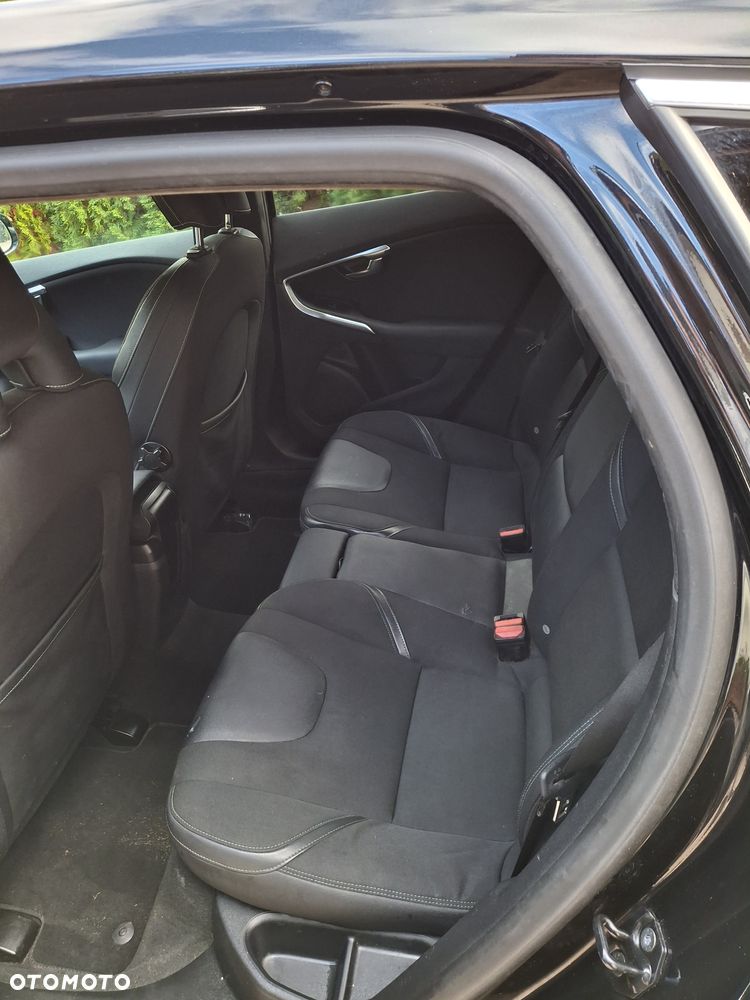 Volvo V40 D3 - 15