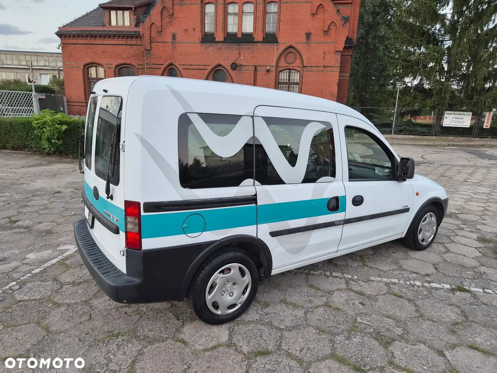 Opel Combo Tour N-Joy - 1