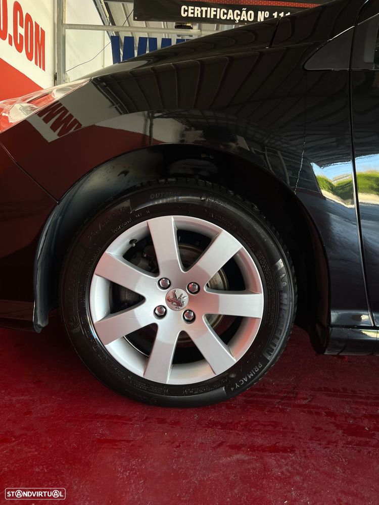 Peugeot 308 SW 1.6 HDi Executive - 8