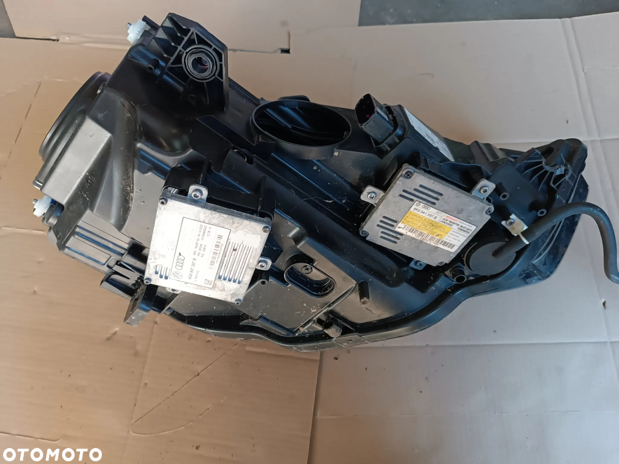 LAMPA PRZÓD PRZEDNIA LEWA AUDI A3 8V XENON - 4