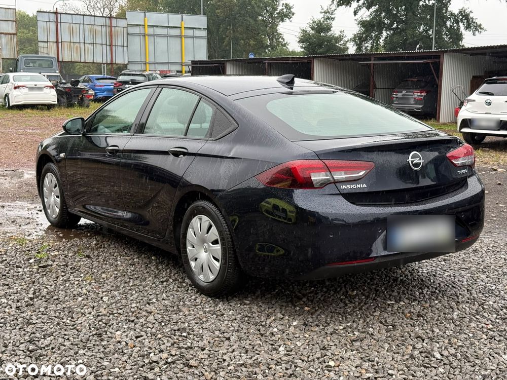 Opel Insignia 1.5 T Enjoy S&S - 12
