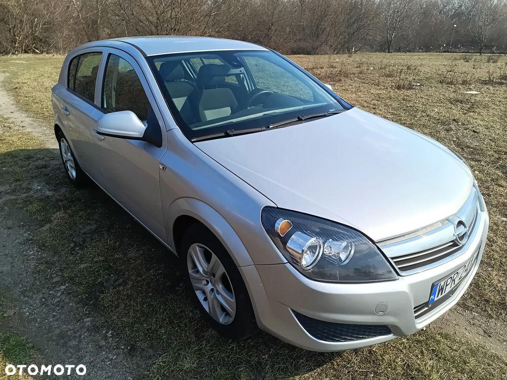 Opel Astra 1.8 Automatik - 2
