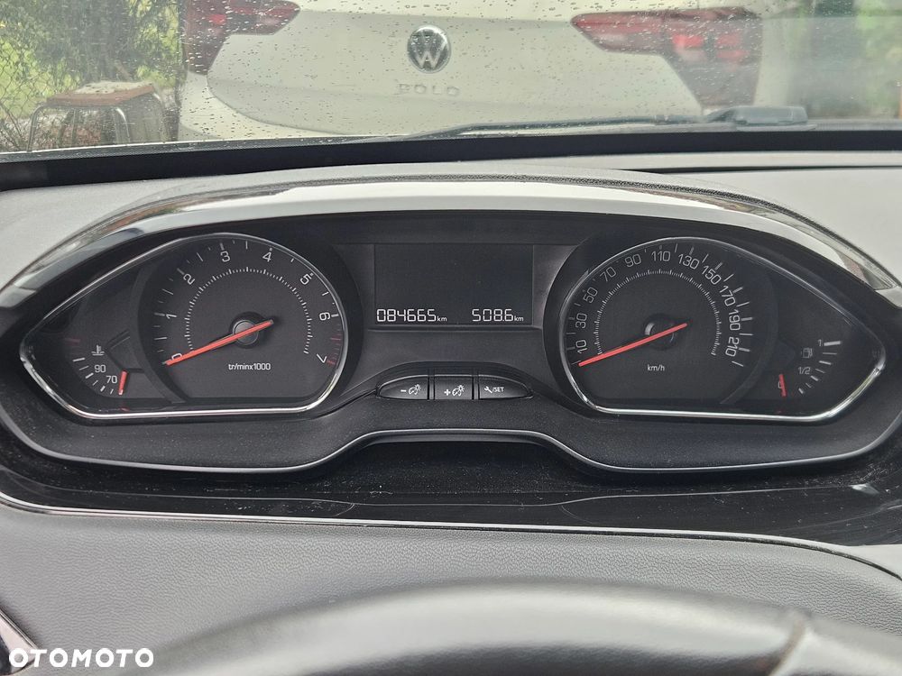 Peugeot 208 1.2 VTi Active - 5