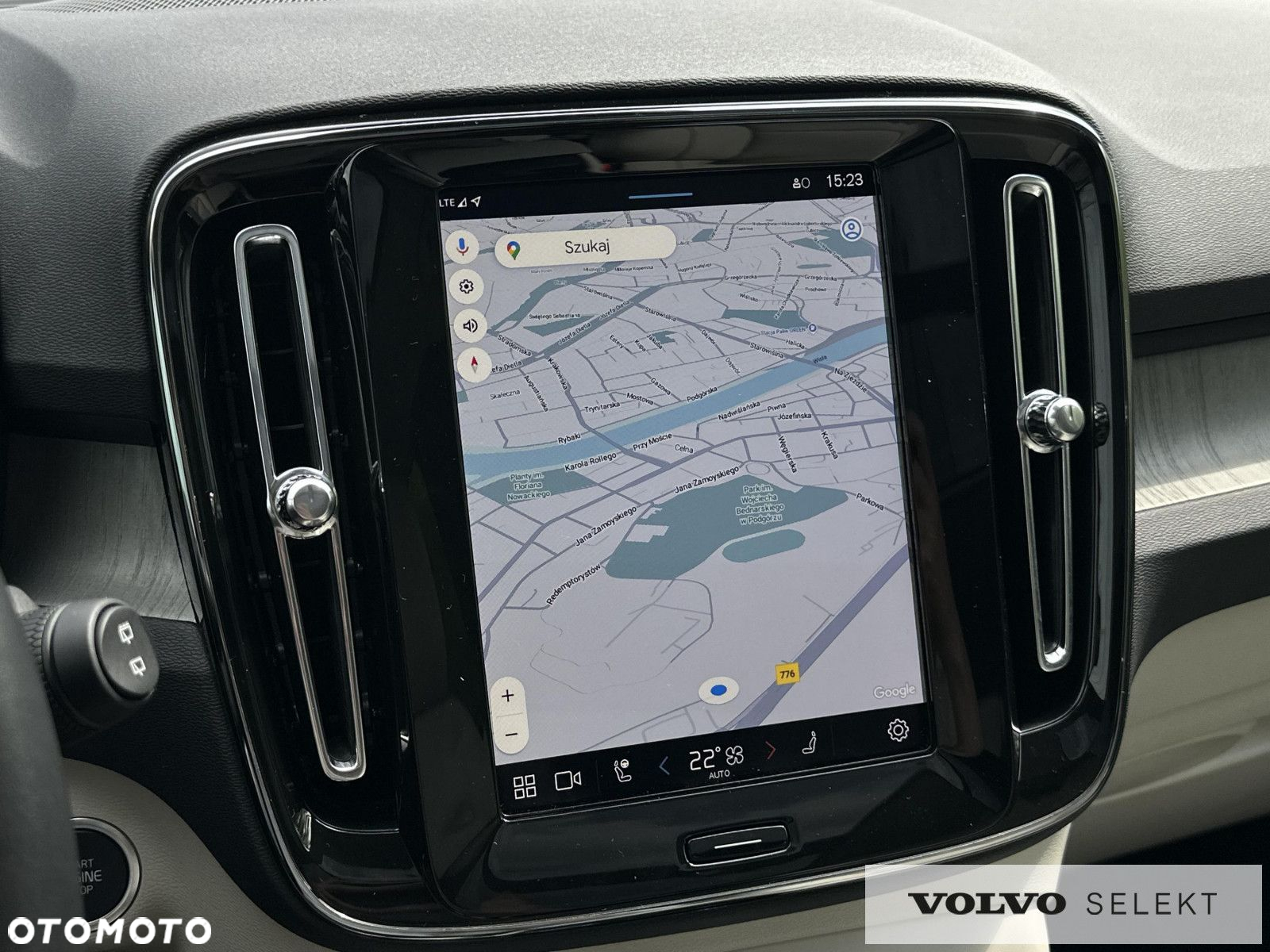 Volvo XC 40 - 28