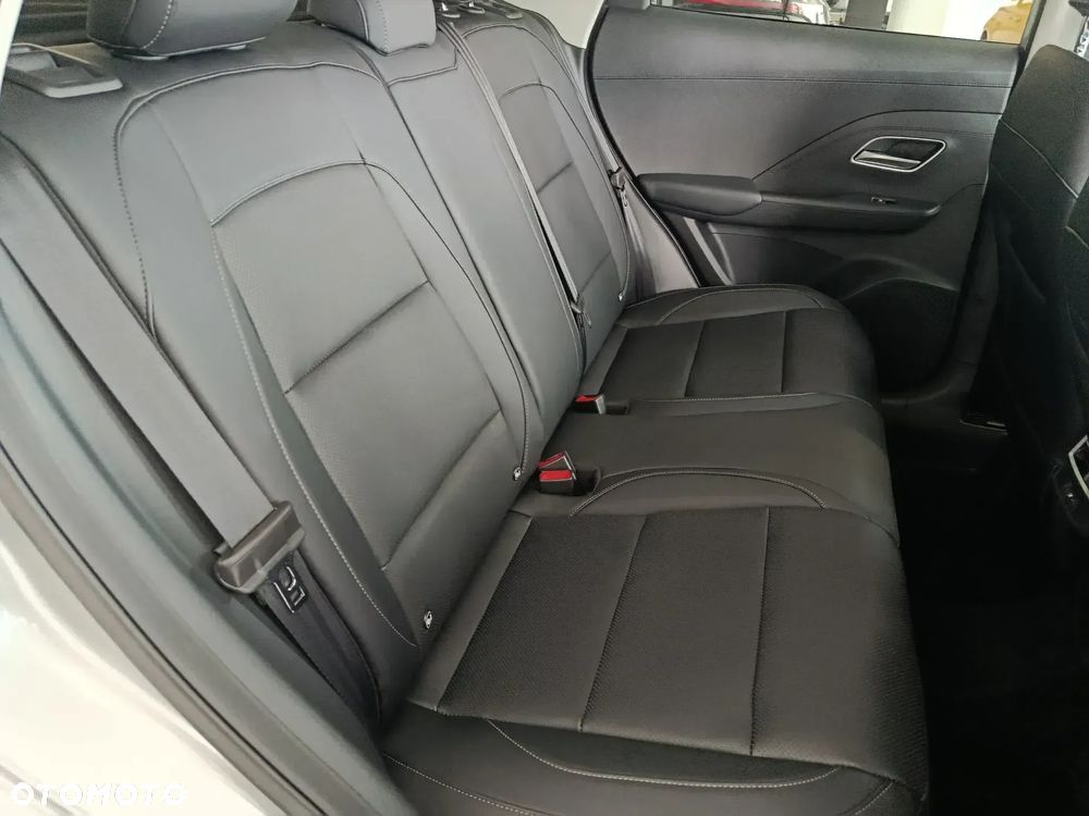 MG ZS Hybrid+ - 8