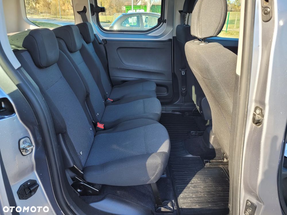 Toyota Proace City Verso 1.2 D-4T Business - 16