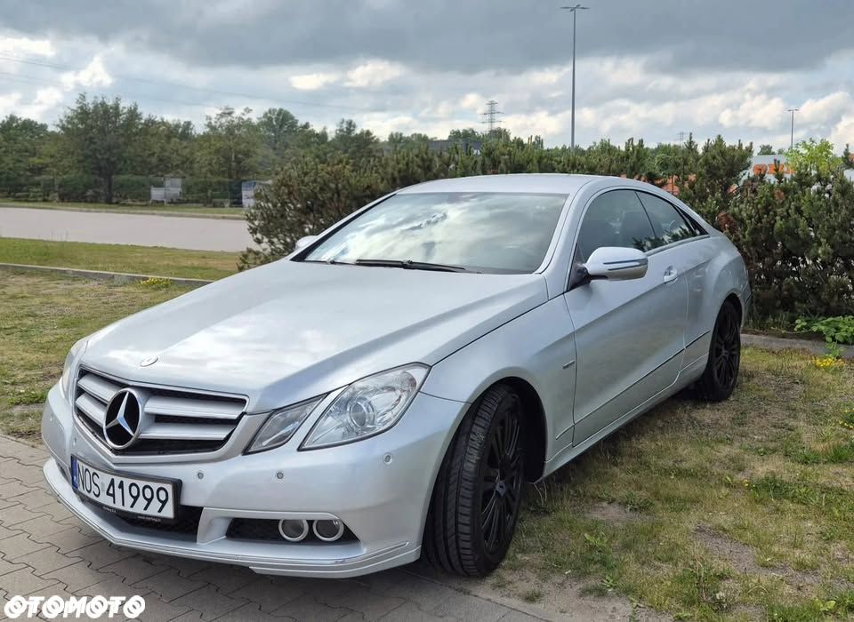 Mercedes-Benz Klasa E 250 CGI BlueEff - 1
