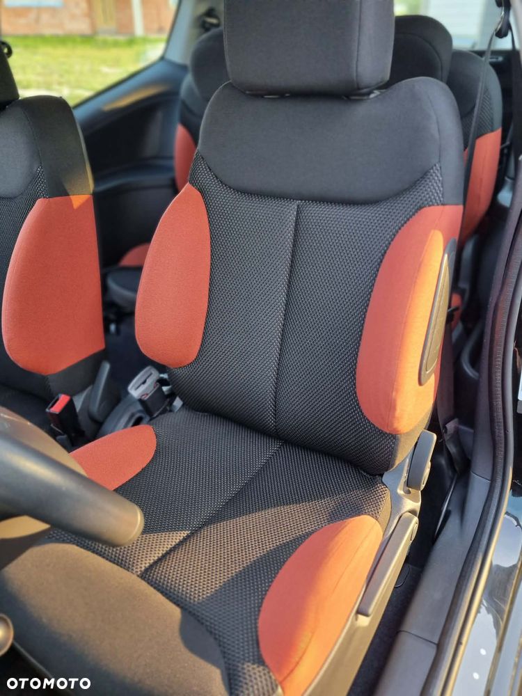 Citroën C2 1.4 VTR - 13