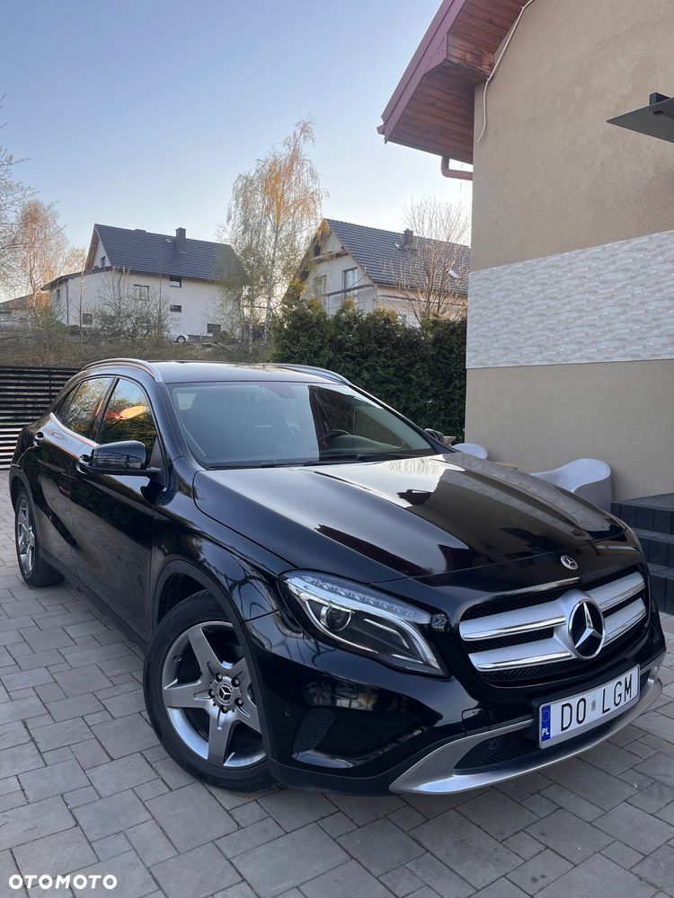 Mercedes-Benz GLA 220 CDI 4Matic 7G-DCT Urban - 1