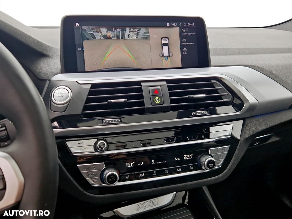 BMW X3 xDrive30e AT PHEV - 24